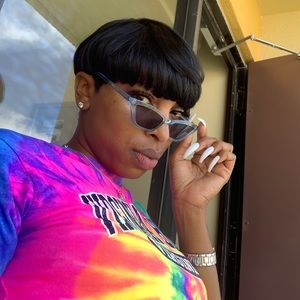 Meet your Posher, Raven